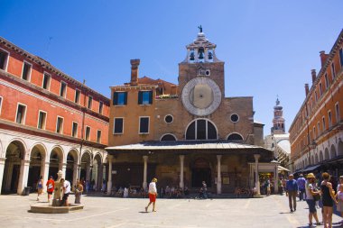 Venedik, İtalya - 13 Ekim 2017: Venedik San Giacomo di Rialto Kilisesi