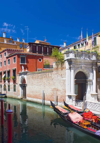 Veneza Itália Outubro 2017 Bela Paisagem Romântica Veneziana Com Gôndolas — Fotografia de Stock