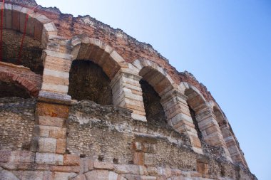 Verona, İtalya - 21 Haziran 2018: Arenada Piazza sütyen (Verona Anfitiyatro)