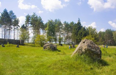 Vinnitsa, Ukrayna - 4 Ağustos 2018: Kalıntıları Werwolf (Stavka Adolf Hitler'in. Günümüzde tarihi ve anma kompleksi Nazizm kurbanlarının