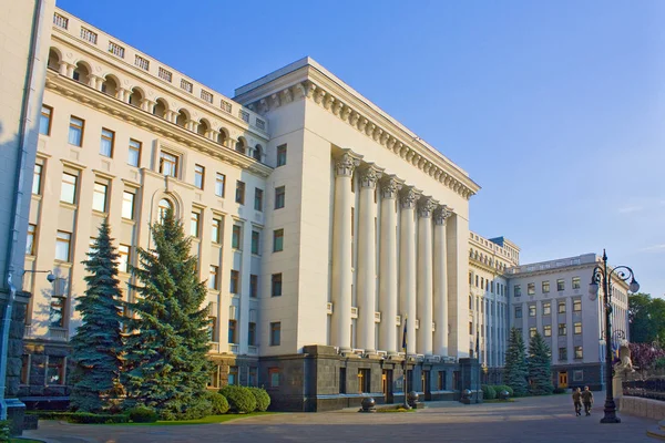 Kiev, Ukrayna - 1 Ağustos 2018: Bina Ukrayna Kiev Cumhurbaşkanlığı yönetim 