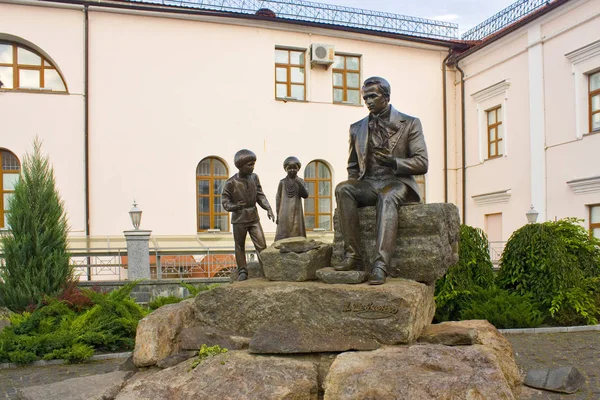 Vinnitsa Ucrania Agosto 2018 Monumento Taras Shevchenko Vinnitsa —  Fotos de Stock