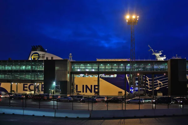 Helsinki Finland Januari 2018 Boot Afgemeerd Aan Ligplaats Haven Van — Stockfoto