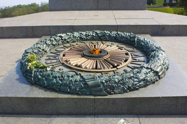 Kiev Ucraina Settembre 2018 Fuoco Eterno Del Monumento Milite Ignoto — Foto Stock