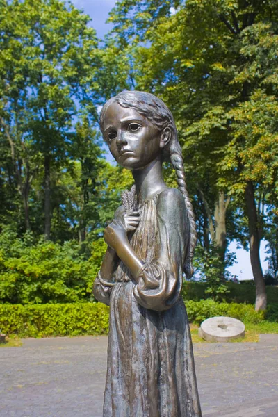 Kyiv Ukraine September 2018 Statue Girl Fragment National Museum Holodomor — Stock Photo, Image