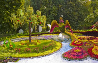 Kiev, Ukrayna - 4 Eylül 2018: Çiçek sergisi Spivoche Kutbu'ndaki Kiev, Ukrayna