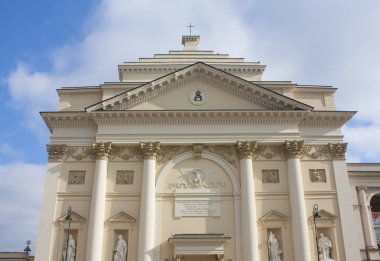 Varşova, Polonya - 24 Şubat 2018: Kilisesi, St. Anne, Varşova, Polonya