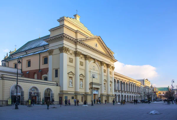 Varşova, Polonya - 24 Şubat 2018: Kilisesi, St. Anne, Varşova, Polonya