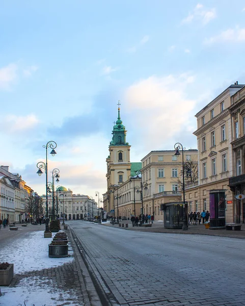 波兰华沙 2018年2月24日 波兰华沙圣十字教堂的门面 — 图库照片