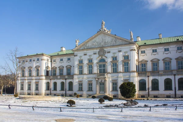 Barok Tarzı Krasinski Sarayı Bir Fransız Tarzı Bahçeden Kışın Varşova — Stok fotoğraf