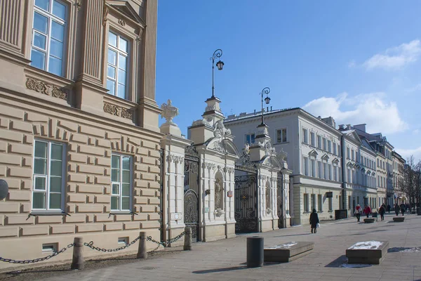 Warszawa Lutego 2018 Main Gate Zaprojektowany Przez Stefana Szyllera Stylu — Zdjęcie stockowe