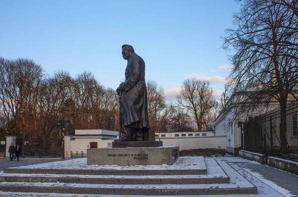 Warszawa Lutego 2018 Pomnik Piłsudskiego Jzef Pobliżu Lazenkovsky Royal Park — Zdjęcie stockowe