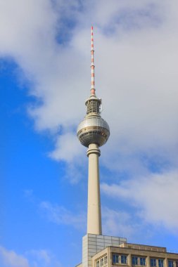 Berlin, Almanya - 25 Eylül 2018: Tv Kulesi veya Fersehturm Berlin'de