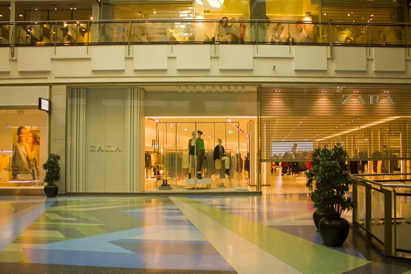 Berlin Tyskland September 2018 Inrerior Enorm Galleria Nära Alexanderplatz Berlin — Stockfoto