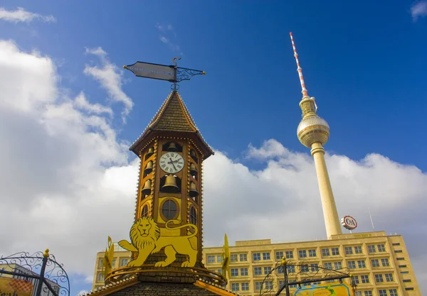 ベルリン ドイツ 2018 ベルリンのアレクサンダー広場で伝統的なフェア — ストック写真