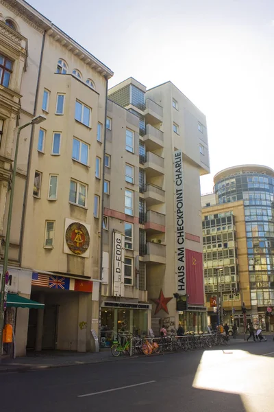 Berlín Alemania Septiembre 2018 Museo Del Checkpoint Charlie Berlín — Foto de Stock