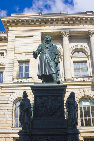 Βερολίνο Γερμανία Σεπτεμβρίου 2018 Άγαλμα Freiherr Von Στάιν Μπροστά Από — Φωτογραφία Αρχείου