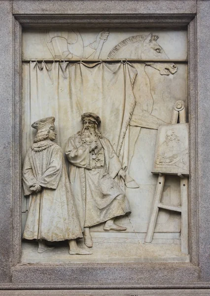 Włochy Mediolan Listopada 2018 Fragment Pomnika Leonardo Vinci Piazza Della — Zdjęcie stockowe