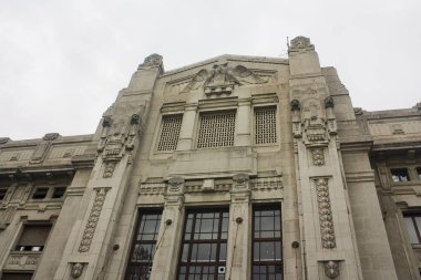 İtalya, Milano - 1 Kasım 2018: Milan Milan Merkez Tren Garı