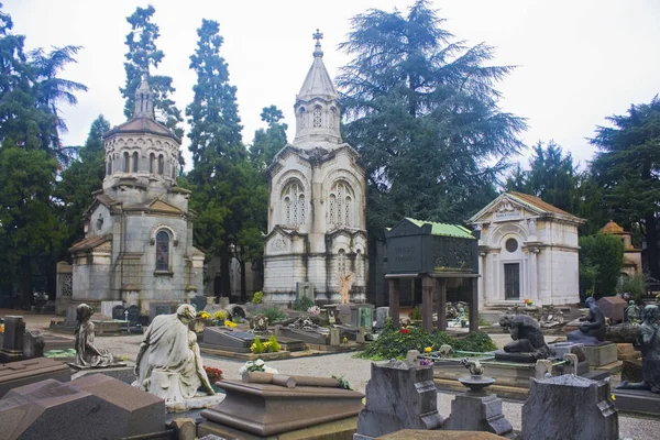 Italy Milan November 2018 Tombs Crypts Obelisks Historic Italian Graveyard — Stock Photo, Image