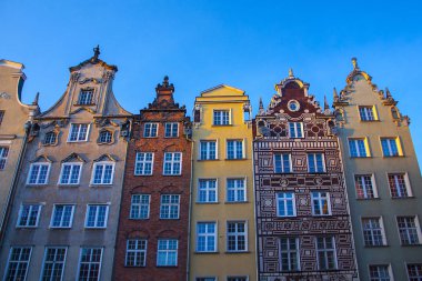 Gdansk, Polonya - 8 Nisan 2018: Güzel binalar eski kasaba Gdansk