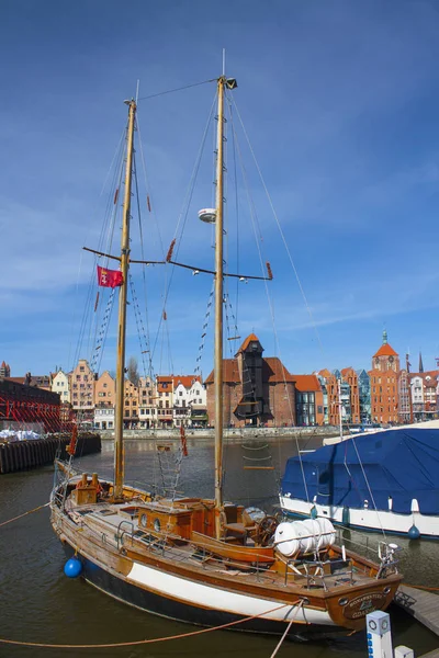 Gdansk Poland April 2018 Yacht Harbor Motlawa River Old Town — Stock Photo, Image