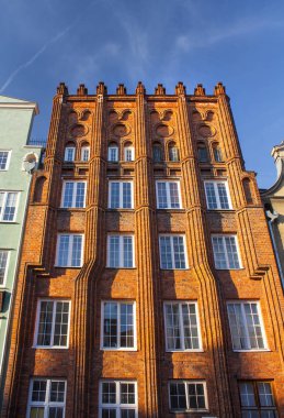 Gdansk, Polonya - 8 Nisan 2018: Güzel binalar eski kasaba Gdansk