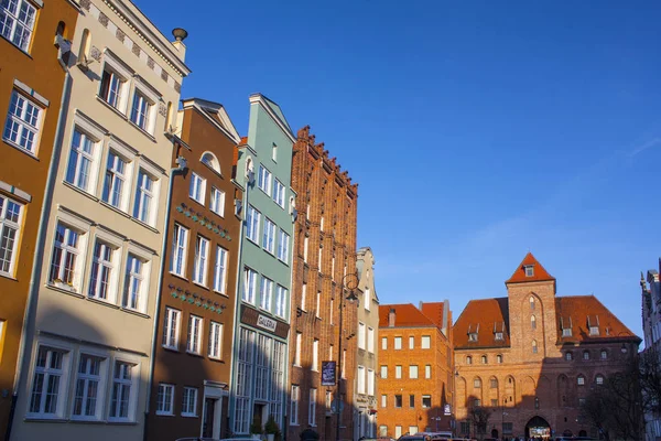 Gdansk Polonia Abril 2018 Szeroka Street Crane Zuraw Gate Old — Foto de Stock