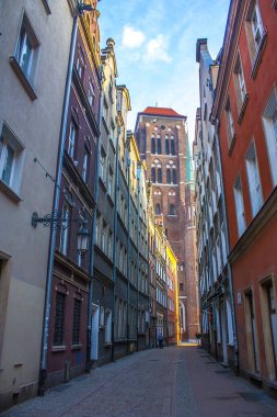 Gdansk, Polonya - 8 Nisan 2018: St. Mary Katedrali Gdansk eski şehir
