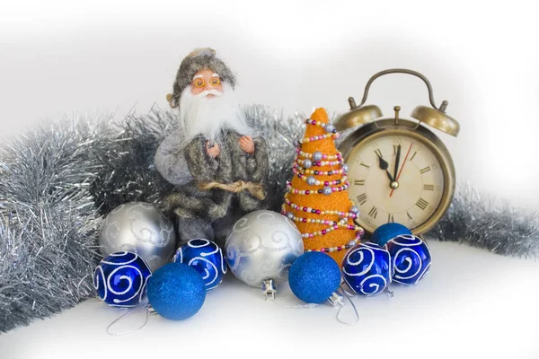 Elegant Composition Christmas Orange Handmade Tree Santa Claus Retro Clock — Stock Photo, Image