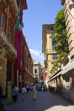 Genoa, İtalya - Jule 25, 2018: Palazzo Rosso adlı Via Garibaldi Cenova, İtalya