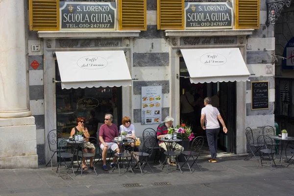 Генуя Италия Июля 2018 Года Уличное Кафе Старом Городе Генуи — стоковое фото
