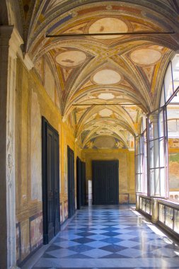 Genoa, İtalya - Jule 25, 2018: Galeri veranda Palazzo Doria-Spinola veya Palazzo Antonio Doria (yaklaşık 1543). Günümüzde ili ve Cenova ilinde ofisleri olarak hizmet vermektedir