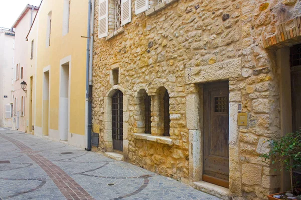 Antibes Francia Junio 2018 Pintoresca Arquitectura Del Casco Antiguo Antibes —  Fotos de Stock