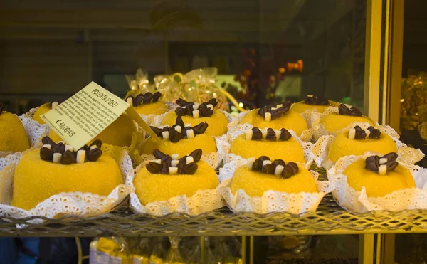 Italia Bergamo Noviembre 2018 Pasteles Italianos Vitrina Tienda Bérgamo — Foto de Stock