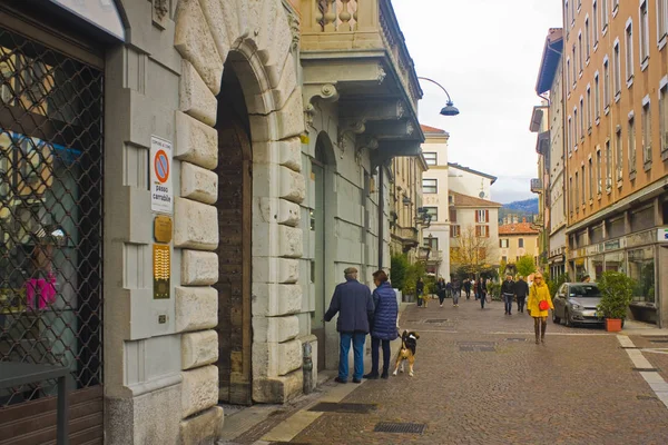 Itálie Como Listopadu 2018 Typická Ulice Starého Města Como — Stock fotografie