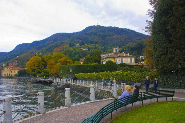 Italia Como Novembre 2018 Pittoresco Argine Del Lago Como — Foto Stock