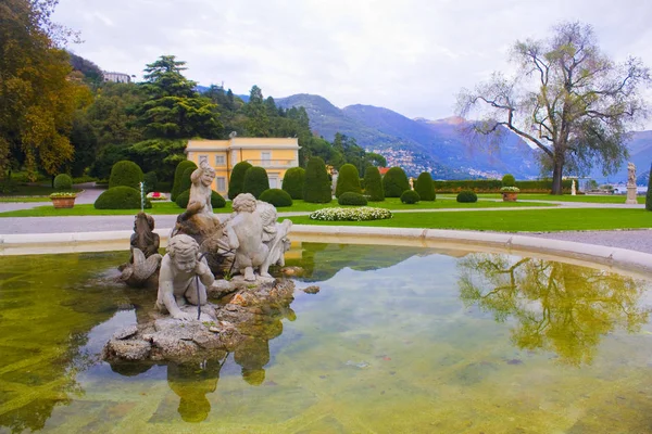 Italia Como Novembre 2018 Fontana Villa Olmo Park Sul Lago — Foto Stock