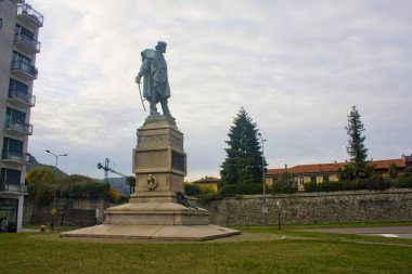 İtalya, Como - 3 Kasım 2018: Giuseppe Garibaldi Como anıt