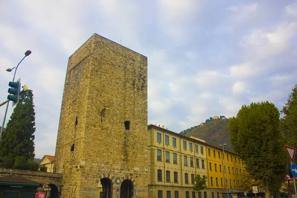 Італія Комо Листопада 2018 Porta Торре Вежі Вхід Середньовічне Місто — стокове фото