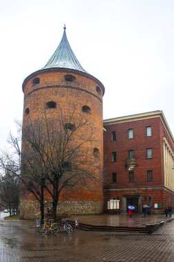 Riga, Letonya - 1 Ocak 2018: Barut Kulesi'nin Riga, Letonya