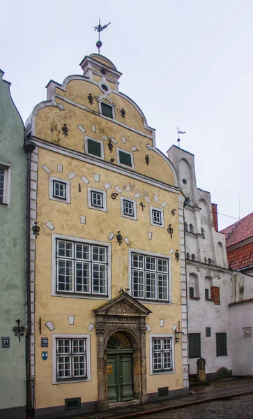 Riga Aralık 2016 Popüler Landmark Kardeşler Binalar Bir Konut Konut — Stok fotoğraf