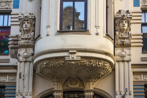 Riga Letônia Janeiro 2018 Elementos Arquitetônicos Edifício Estilo Art Nouveau — Fotografia de Stock