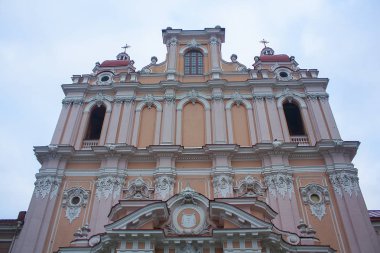 Vilnius, Litvanya - 30 Aralık 2017: Katolik Kilisesi, St. Casimir, kış, Vilnius