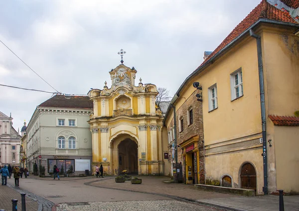 Wilno Litwa Grudnia 2017 Widok Barokowa Brama Klasztoru Bazylianów Grecko — Zdjęcie stockowe