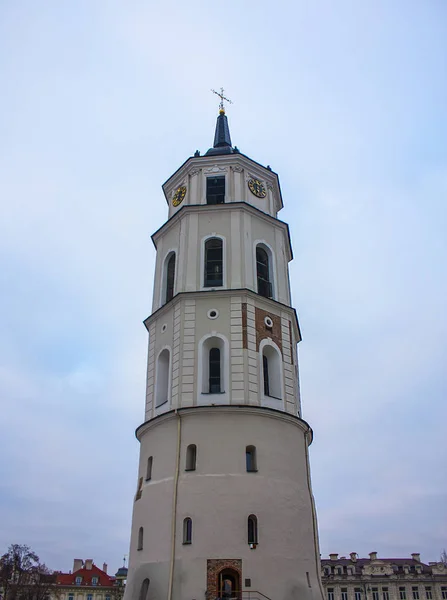 Vilnius Lituania Dicembre 2017 Campanile Della Cattedrale San Stanislao Vilnius — Foto Stock