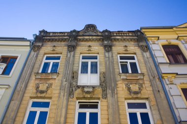 Lublin, Polonya - 15 Ekim 2018: Lublin şehirde eski binanın cephe