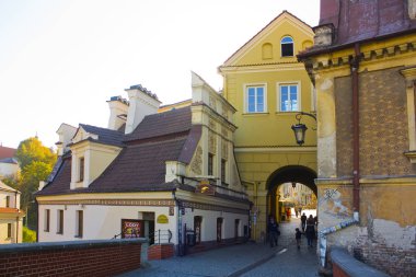 Lublin, Polonya - 15 Ekim 2018: Grodzka kapısı, eski kasaba Lublin