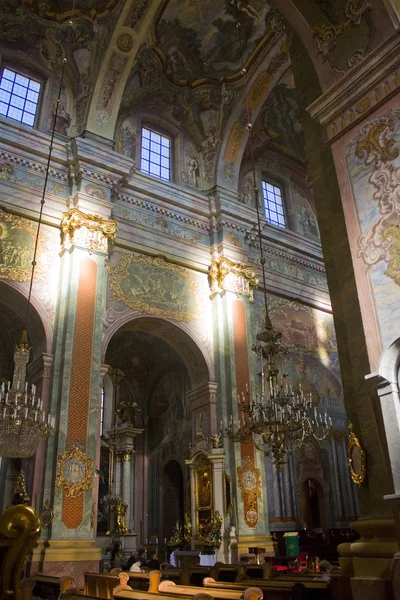 Lublin, Polonya - 15 Ekim 2018: İç Lublin Katedrali, Saint John Baptist ve Saint John Evangelist Eski kentte