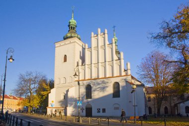 Lublin, Polonya - 15 Ekim 2018: Kilise zafer Lublin eski şehir Our Lady varsayım